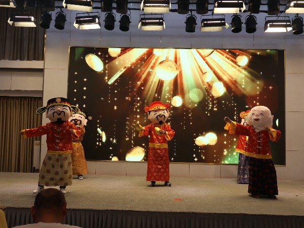 東宏?yáng)|升2025年年會(huì)節(jié)目